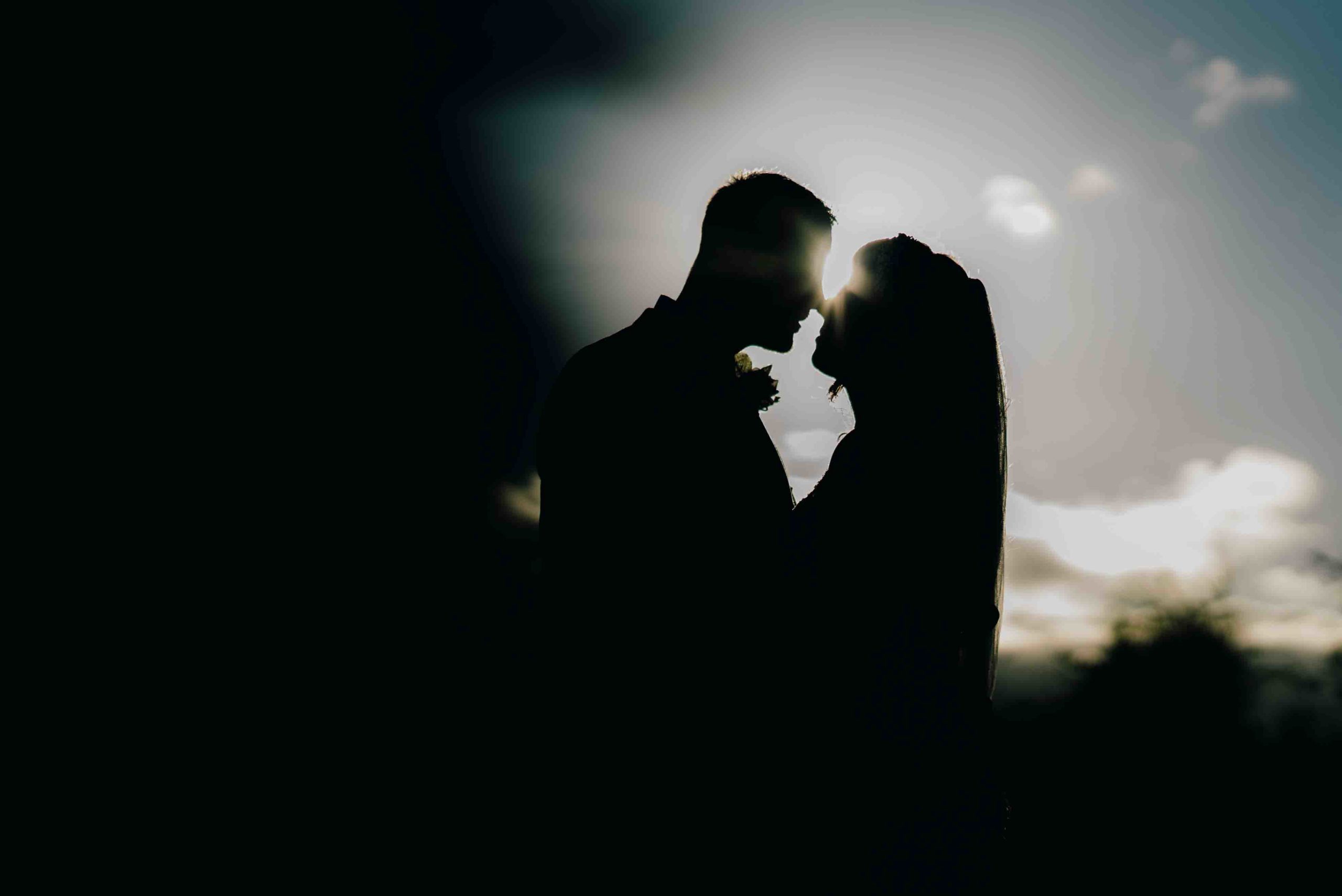 Wedding photo of couple at the Oakwood at Ryther